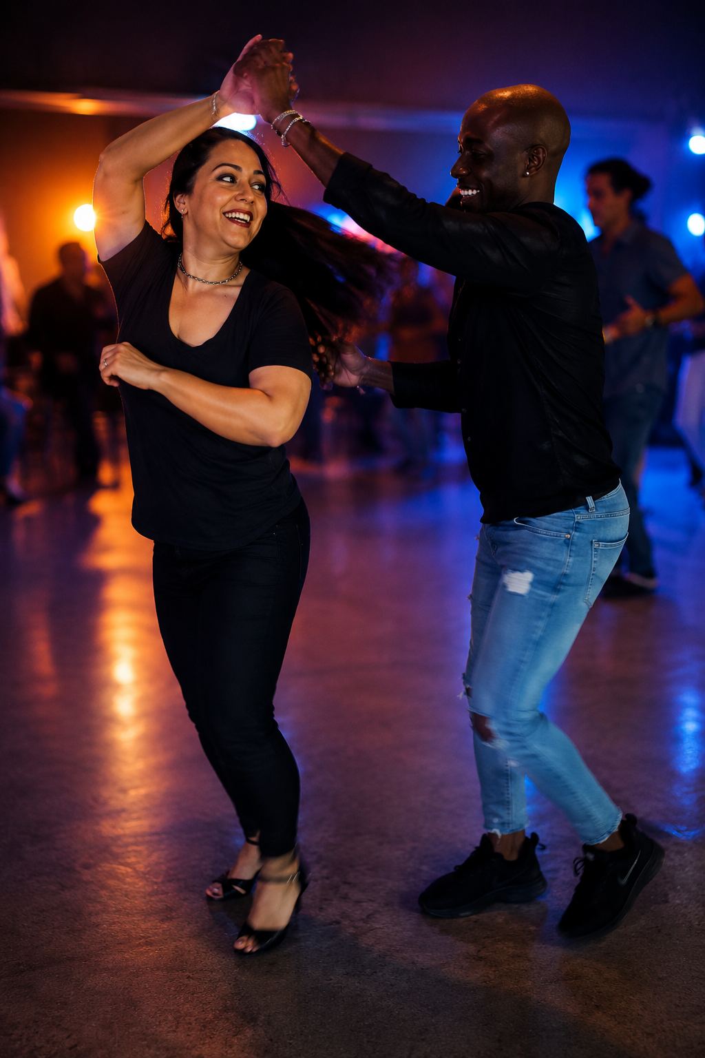 Pareja bailando