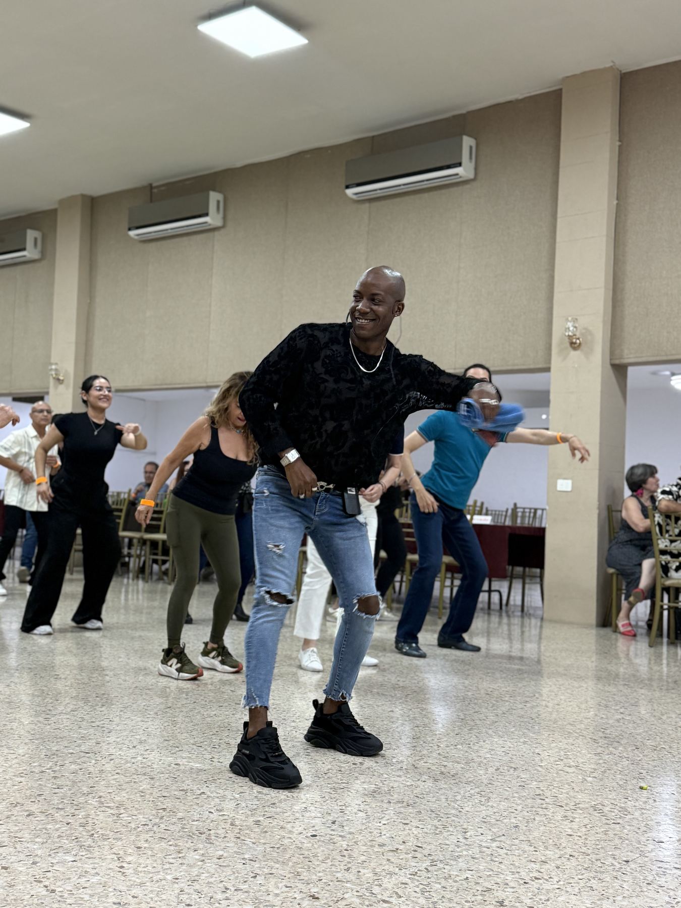 Clase de baile con maestro invitado